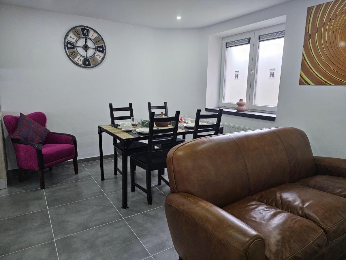 Appart'Hotel Trazegnies Courcelles Eksteriør billede
