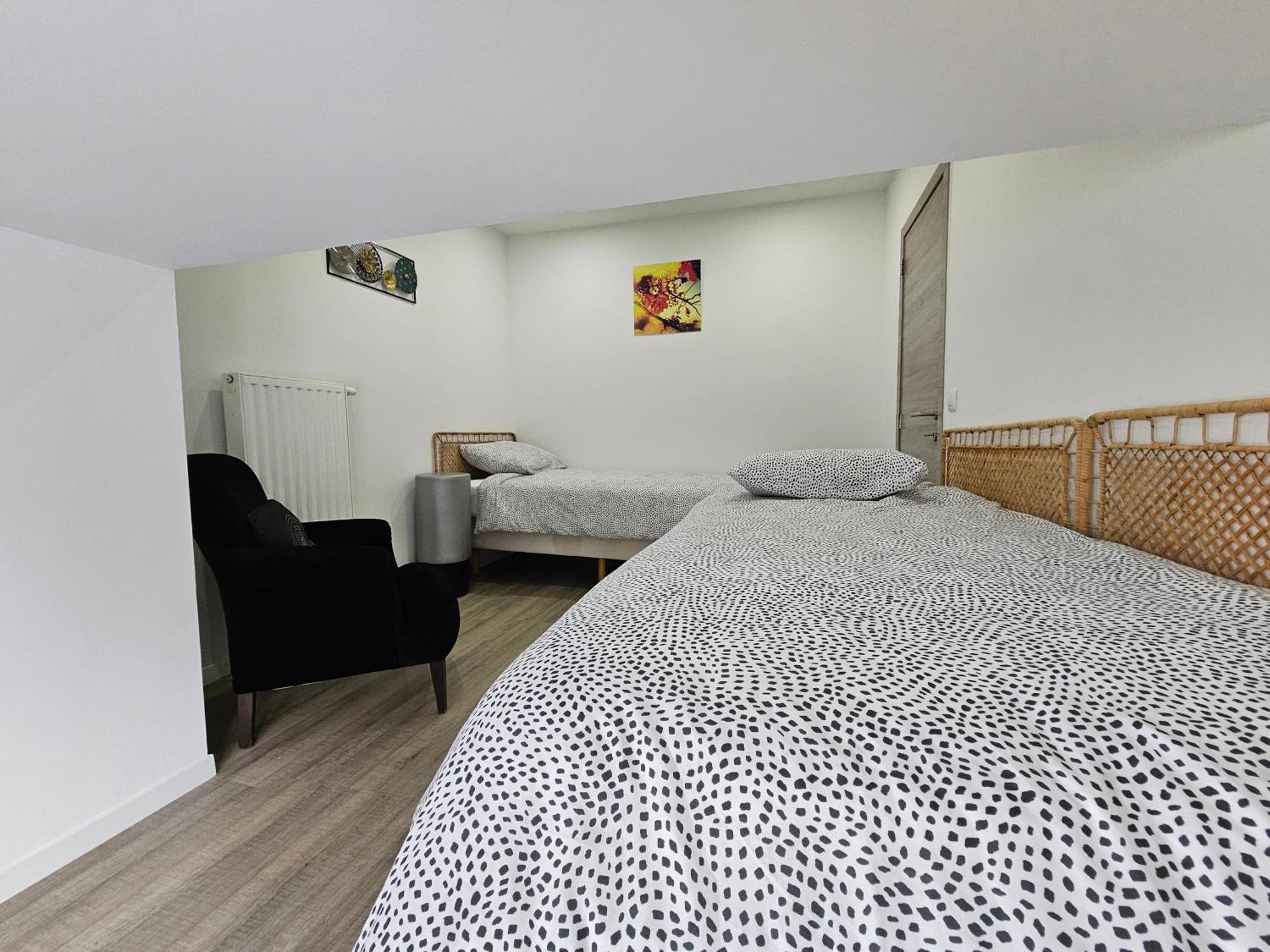 Appart'Hotel Trazegnies Courcelles Eksteriør billede